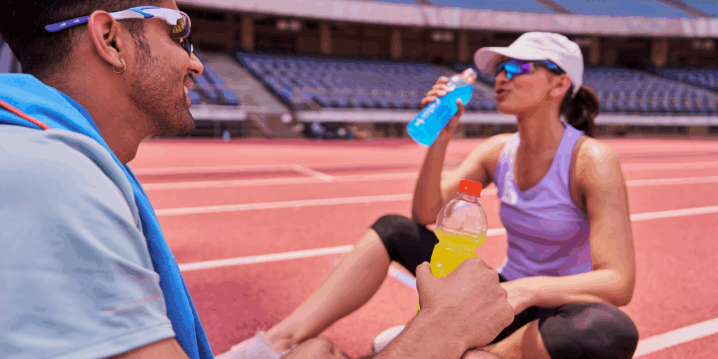 What to Eat and Drink While Running Any Distance